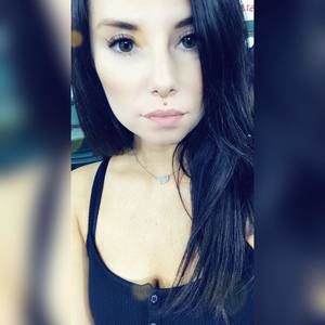 Meet your Posher, Christine